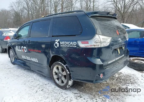 2011 Toyota Sienna Se from USA, damaged, VIN 5TDXK3DC0BS166758